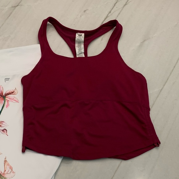 Fabletics - raspberry-colored tank top - Picture 1 of 8